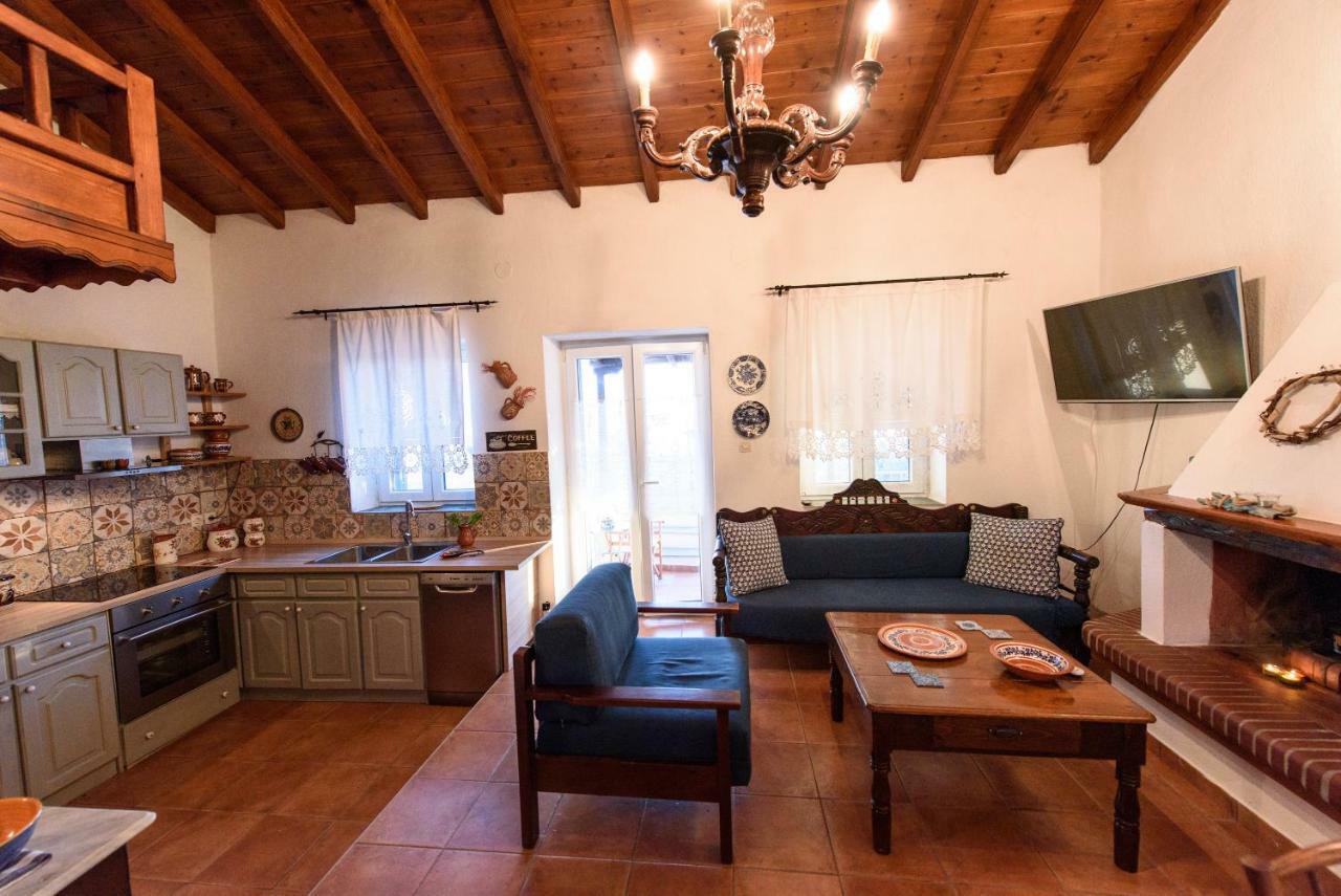 Villa Marouda Glossa Eksteriør bilde